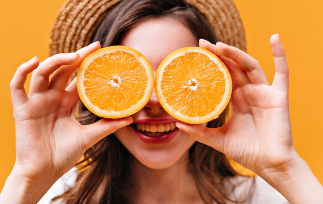 Salud ocular y nutrición en Optica Spinelli Posadas Misiones